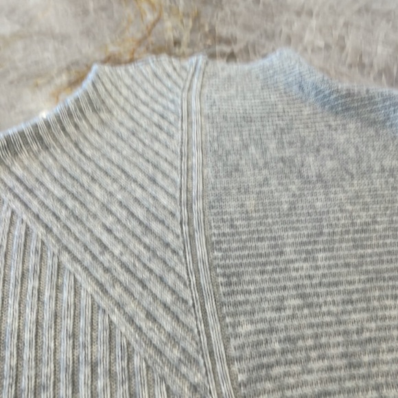 Lou & Grey Cotton blend tunic sweater.  Cozy! - Picture 3 of 7